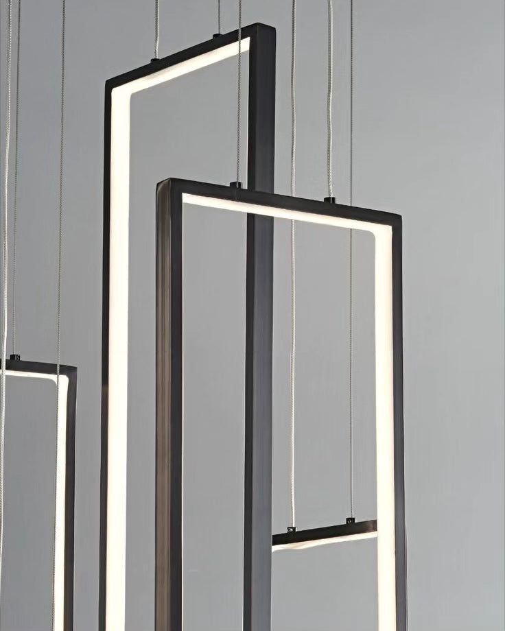 Sasha Black Chandiler